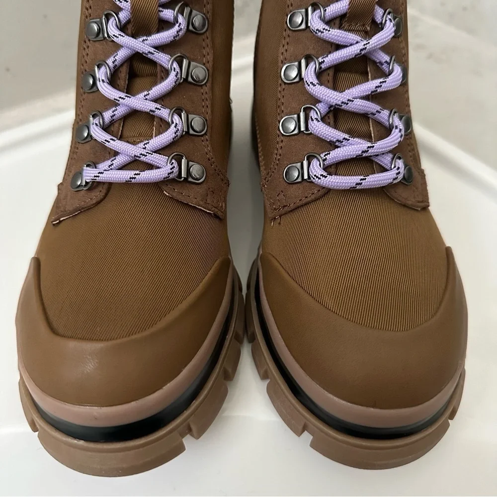 Steve Madden Girls JHuckle Lug Sole Hiker Boots Size 4